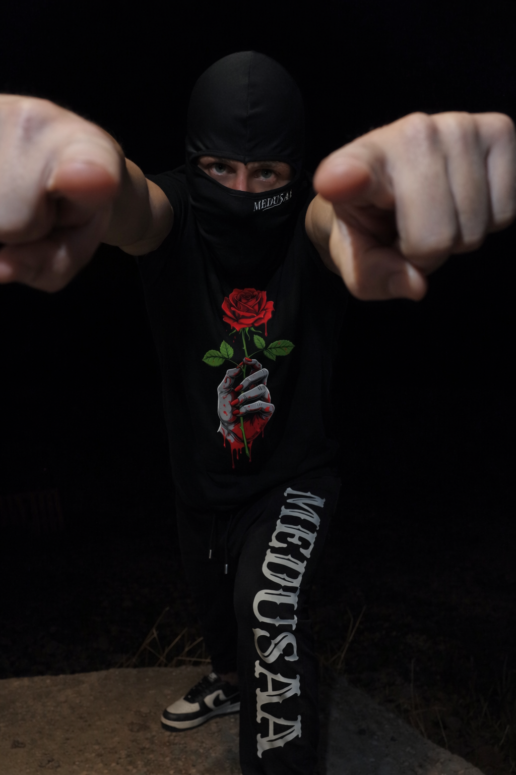 MEDUSAA T-SHIRT "BLOOD ROSE"