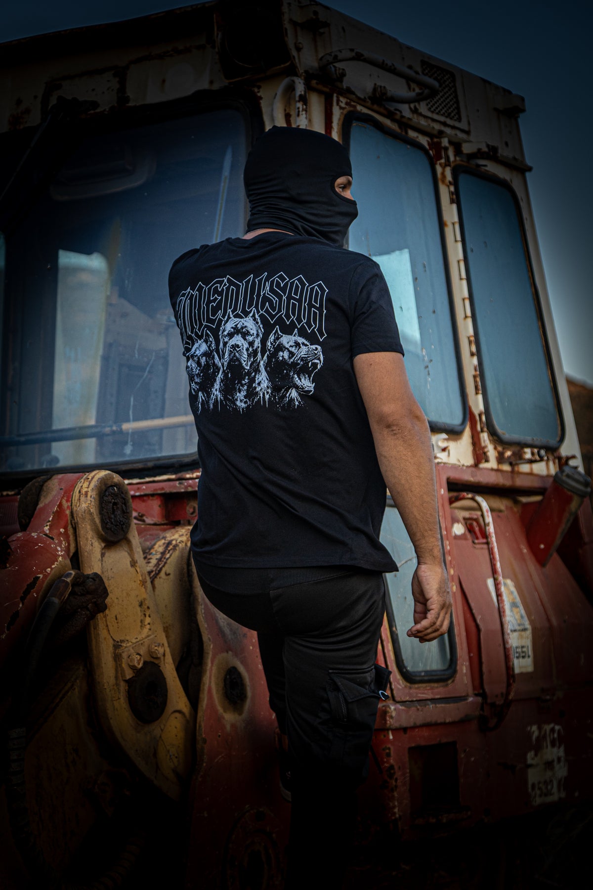MEDUSAA T-SHIRT " THREE HEADS "