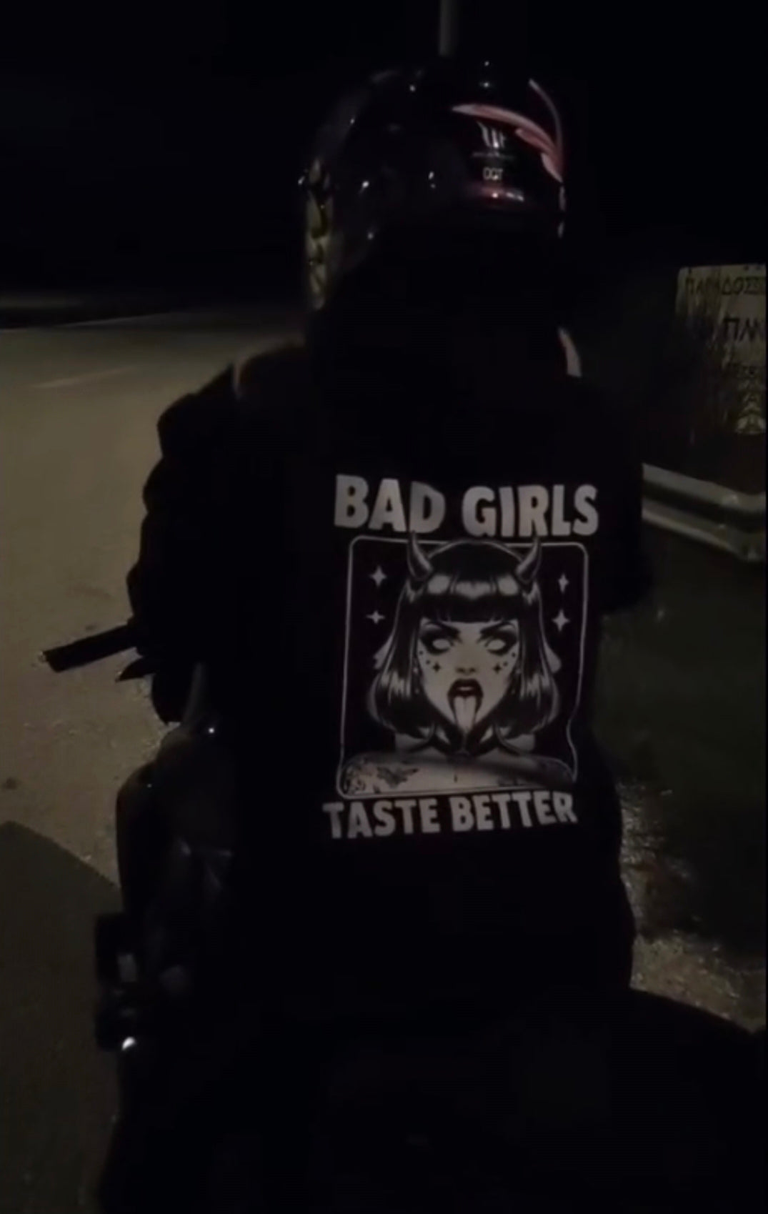 MEDUSAA ΦΟΥΤΕΡ "BAD GIRL TASTE BETTER"