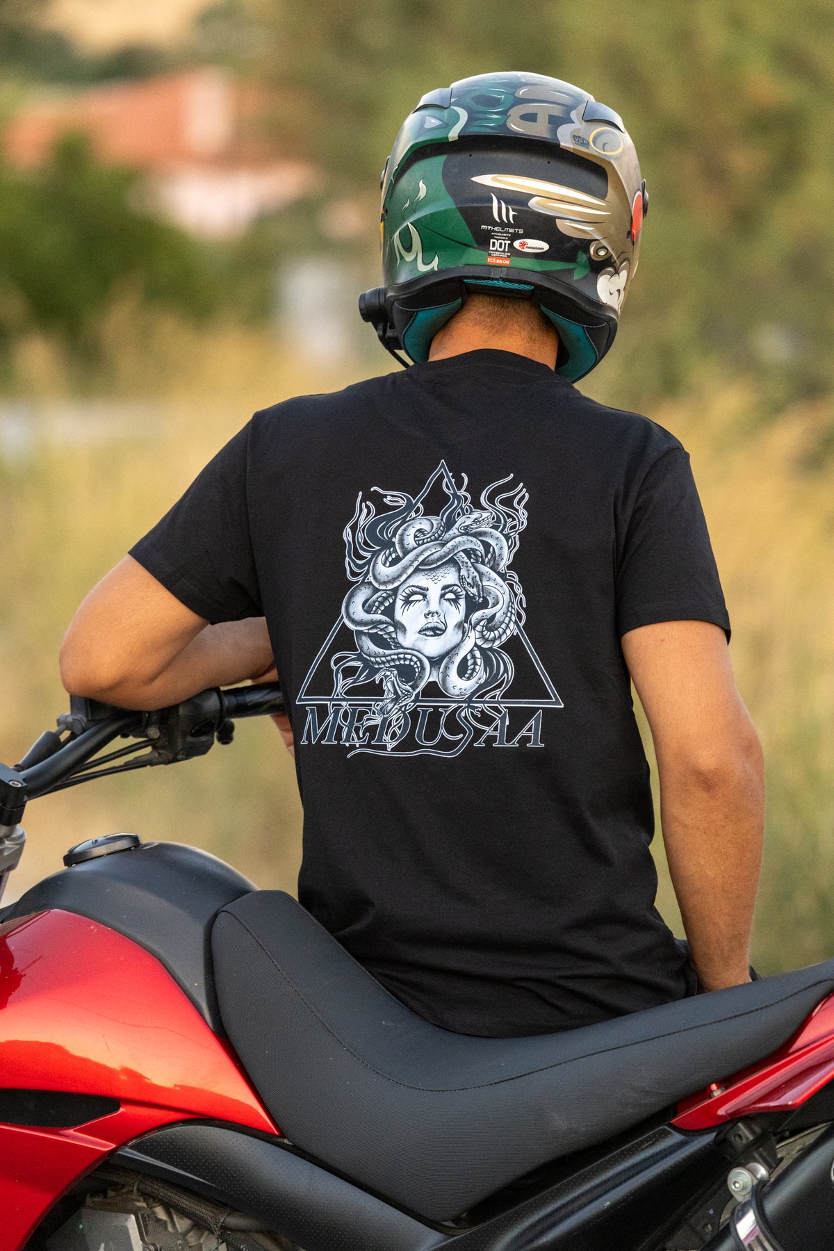 MEDUSAA T-SHIRT "LOGO"