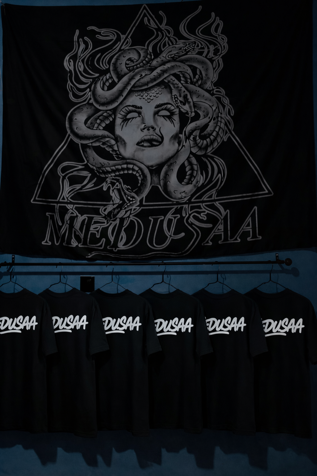 MEDUSAA T-SHIRT
